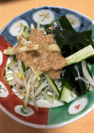 モヤシと豆苗とキュウリの胡麻酢ソースがけ-レシピのメイン写真