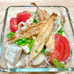 A picture of ゴボウと木綿豆腐のエスニックサラダ♡.