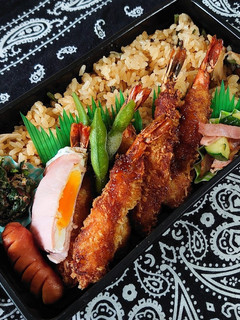 2020/8/5 炊き込み飯&エビフライ-レシピのメイン写真