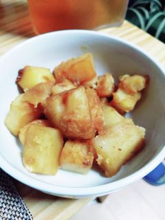 小じゃが芋で♪新じゃがほくほくバター煮-レシピのメイン写真