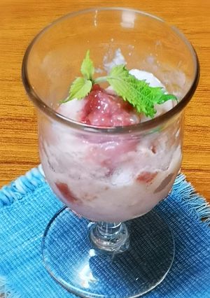 麹屋の甘酒アイス with 梅干し-レシピのメイン写真