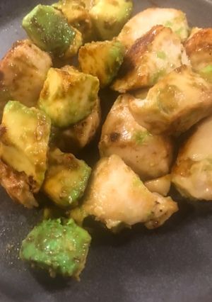 簡単美味しい!アボカドチキン-レシピのメイン写真