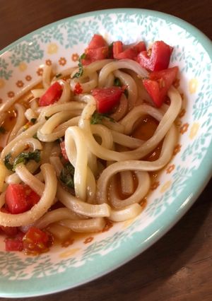 暑い夏に。スイートチリサラダうどん-レシピのメイン写真