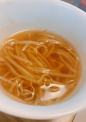ご飯が止まらない!絶品もやしスープ-レシピのメイン写真