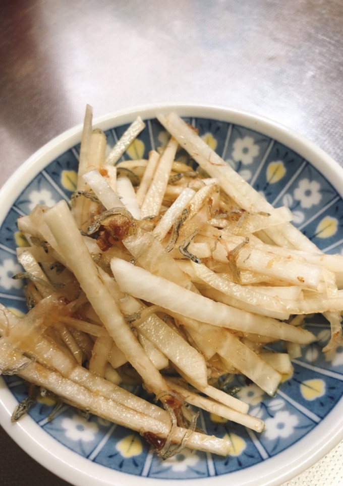 大根とちりめんじゃこのおかか和え-レシピのメイン写真