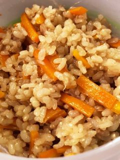 簡単◎めんつゆとツナで炊き込みご飯-レシピのメイン写真
