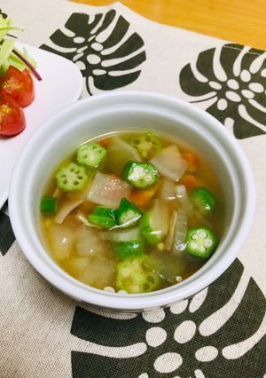 色々野菜とオクラの星スープ-レシピのメイン写真