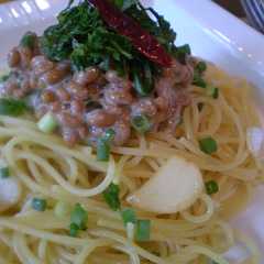 รูปของ 納豆ぺペロンチーノ