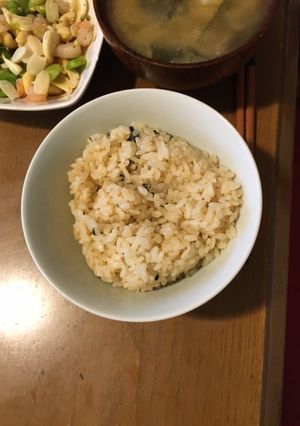 香りが美味しい！大葉と梅の混ぜご飯-レシピのメイン写真