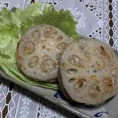 รูปของ 志学のおだしdeれんこん挟み焼き