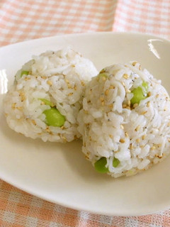 枝豆としらすのおむすび-レシピのメイン写真