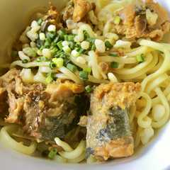 รูปของ THE サバ缶de沖縄そば
