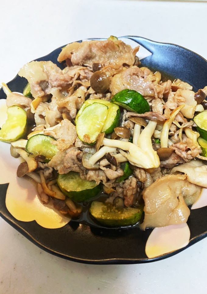 豚肉と胡瓜ときのこの中華風炒め-レシピのメイン写真