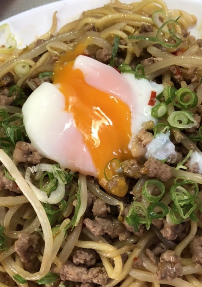 台湾拉麺の素でもやしとひき肉の焼きそば-レシピのメイン写真