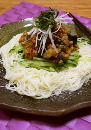 【健康】なすとトマトのジャージャー素麺-レシピのメイン写真