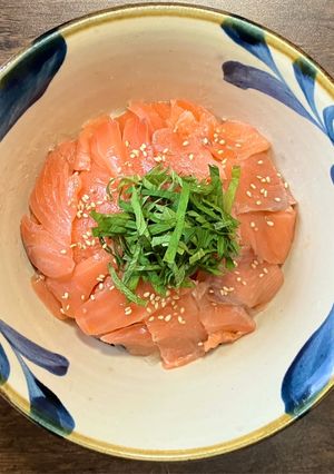 スモークサーモンのわさびドレッシング丼-レシピのメイン写真