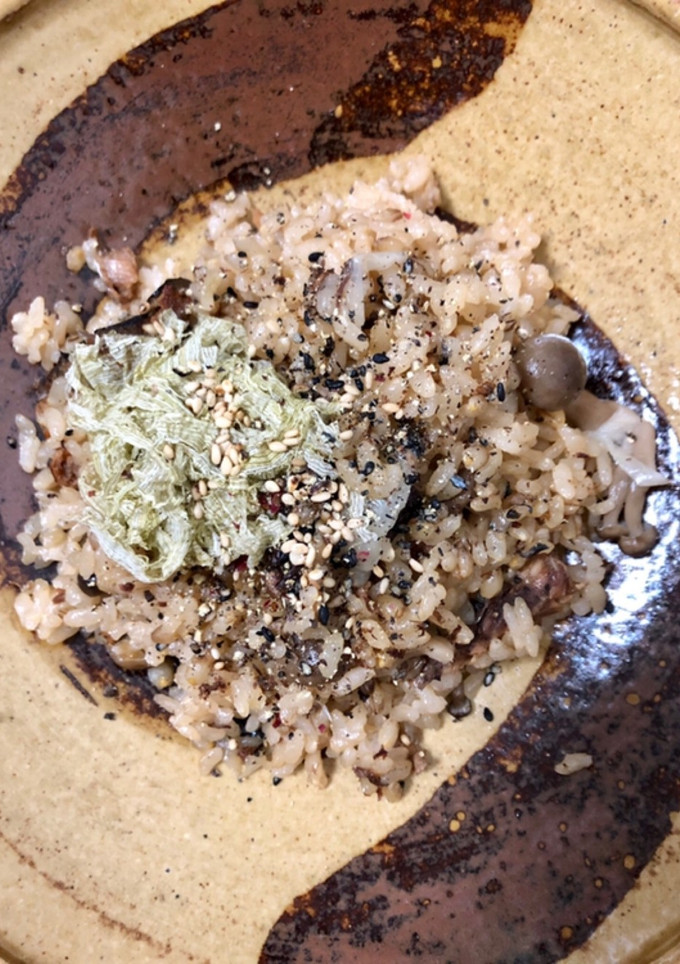 醤油サバ缶の和風炊き込みご飯-レシピのメイン写真