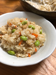 焼肉のタレと鳥ミンチの炊飯器で簡単おこわ-レシピのメイン写真