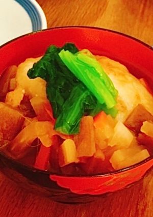 おばあちゃんの味、具沢山のお雑煮-レシピのメイン写真