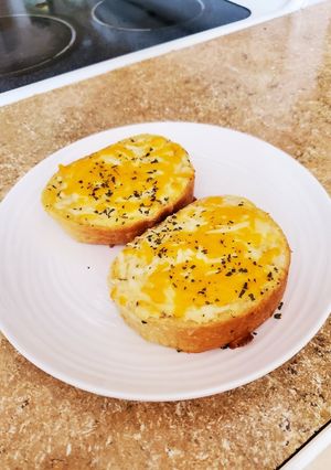 ガーリックチーズトースト♪-レシピのメイン写真