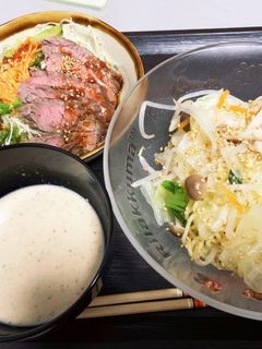 焼きそば麺でごまだれ風つけ麺-レシピのメイン写真