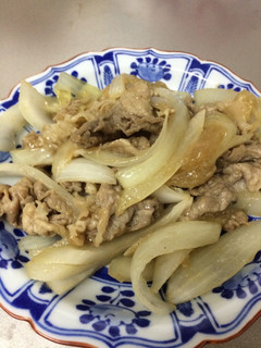 豚肉と玉ねぎだけ炒め-レシピのメイン写真