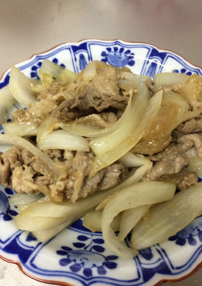 豚肉と玉ねぎだけ炒め-レシピのメイン写真