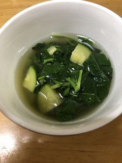 ズッキーニとモロヘイヤの冷たいスープ-レシピのメイン写真