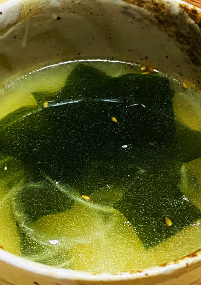 韓国風・玉ねぎとわかめのスープ-レシピのメイン写真