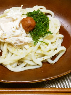 夏バテ解消!ささみと梅干しの冷やしうどん-レシピのメイン写真