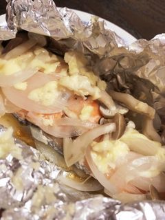 シャケのホイル焼き♩フライパンで〜♩-レシピのメイン写真