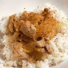 รูปของ 超簡単!!豚コマで作る豚丼!