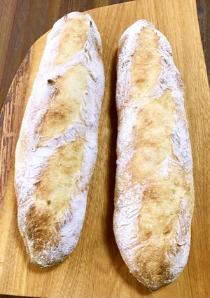 捏ねて寝かせた生地deフランスパン-レシピのメイン写真