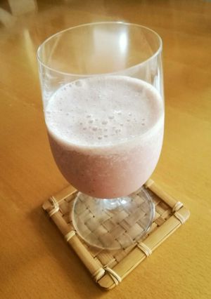 簡単★ヘルシー！赤のスムージー-レシピのメイン写真