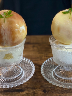 おうちでお手軽丸ごと桃パフェ♪-レシピのメイン写真