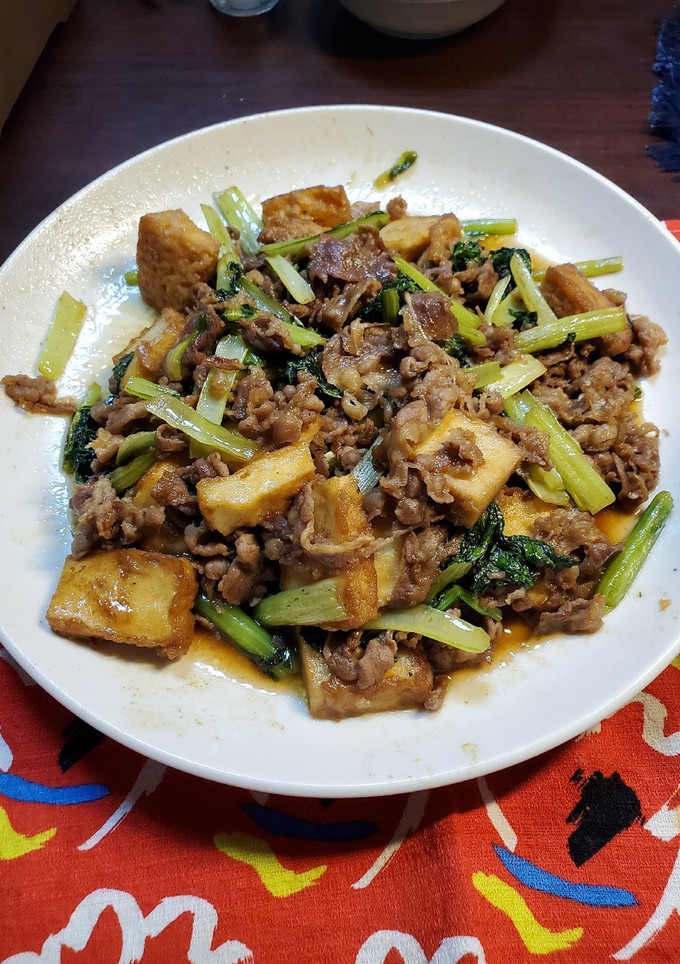 牛肉と絹厚揚げの小松菜炒めカレー風味-レシピのメイン写真