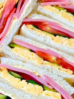 野菜&ハム&エッグの具沢山サンドイッチ-レシピのメイン写真