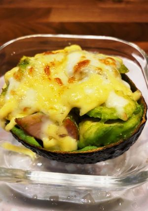 アボカドとベーコンのチーズ焼き-レシピのメイン写真