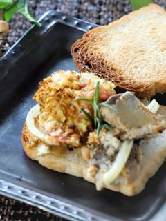 夏野菜サバ缶カレーパン粉焼き-レシピのメイン写真