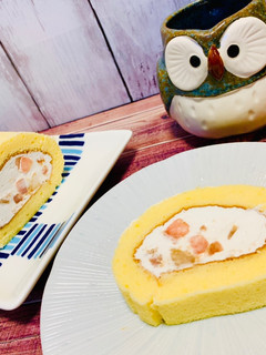 桃をたっぷり使ったサマーロールケーキ☆-レシピのメイン写真