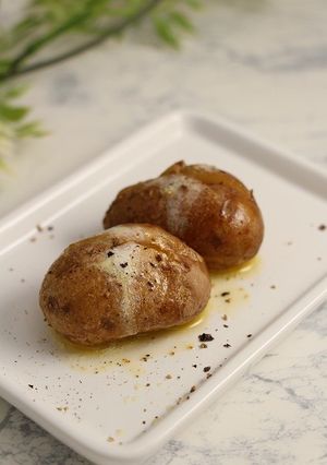 簡単！ベイクドポテト風☆ミニメークイーン-レシピのメイン写真