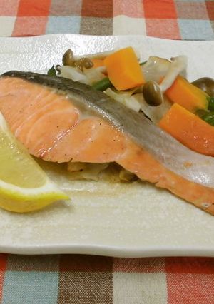 鮭のフライパン蒸し-レシピのメイン写真