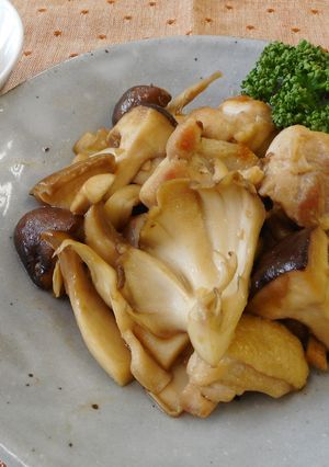 鶏肉ときのこのにんにく醤油炒め-レシピのメイン写真