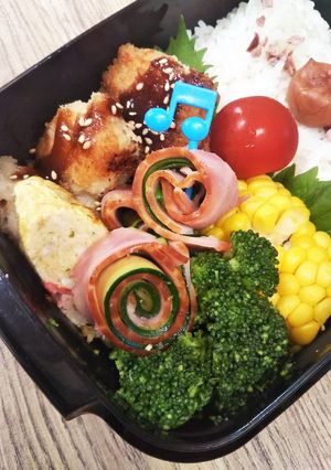 ベーコンとヒラヒラズッキーニの渦巻き焼き-レシピのメイン写真