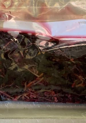 ゆかりに梅干し、簡単・揉み紫蘇-レシピのメイン写真