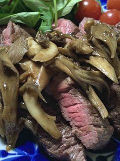 牛肉のステーキ 舞茸のバルサミコソース-レシピのメイン写真