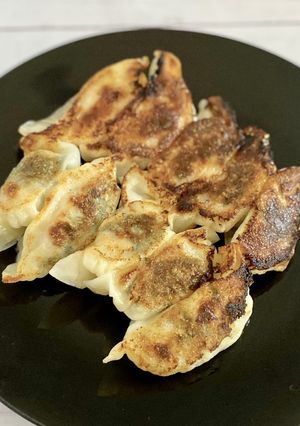 鶏ミンチとセレントロであっさり餃子♪-レシピのメイン写真