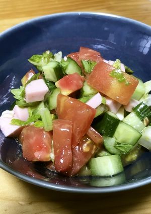 ｼｬｷｼｬｷ野菜と魚肉ソのゴロゴロサラダ-レシピのメイン写真