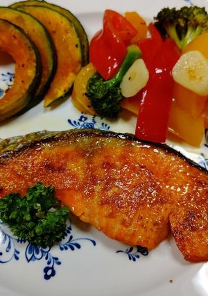 サーモンのカレーパウダームニエル-レシピのメイン写真