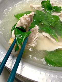 庭で収穫 おかわかめの豚しゃぶ鍋-レシピのメイン写真